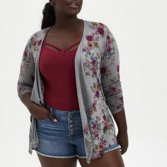 🟣Foxy Strappy Cami - Picture 5 of 9